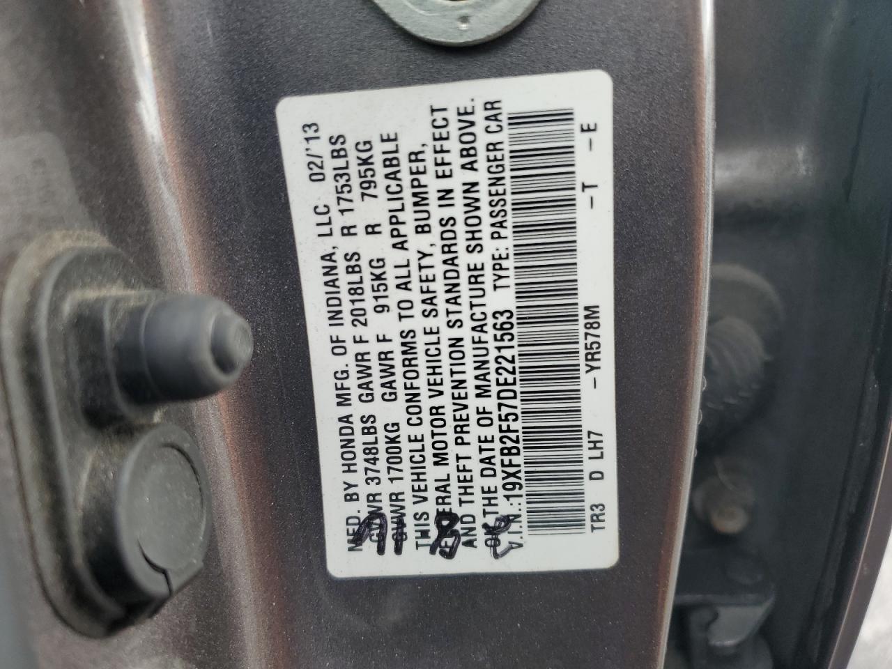 2013 Honda Civic Lx VIN: 19XFB2F57DE221563 Lot: 83913365