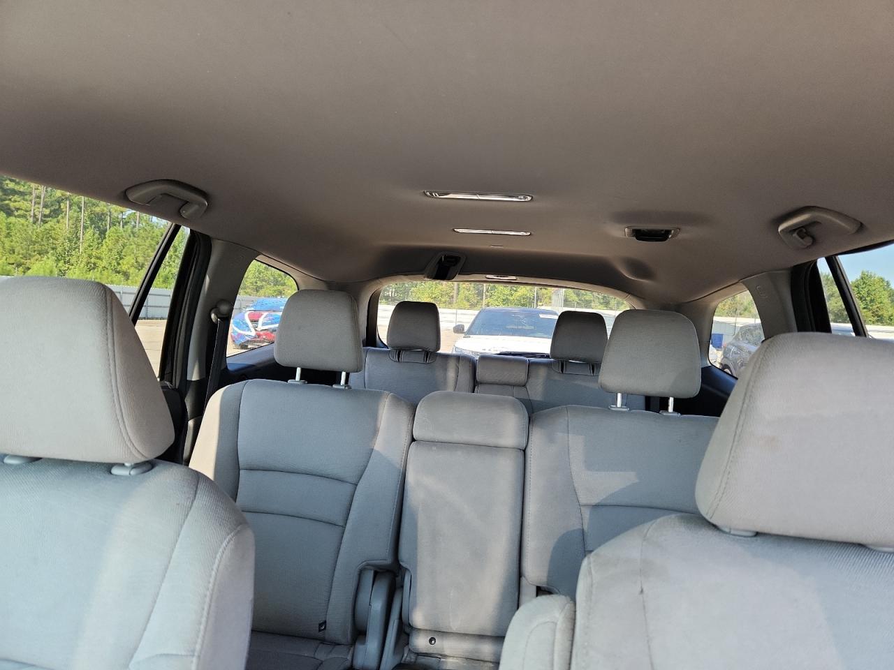 2018 Honda Pilot Lx VIN: 5FNYF5H19JB029513 Lot: 81263635