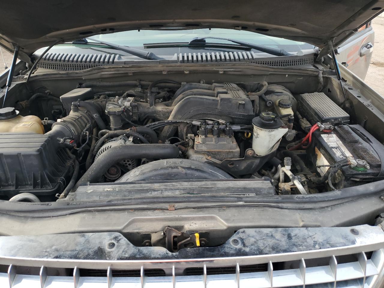 2004 Ford Explorer VIN: 1FMZU73KX4ZA84424 Lot: 81810025
