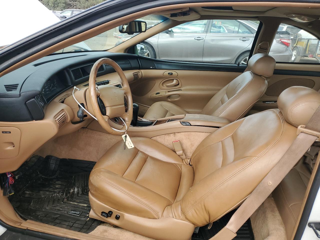 1994 Lincoln Mark Viii VIN: 1LNLM91V3RY784541 Lot: 82037595