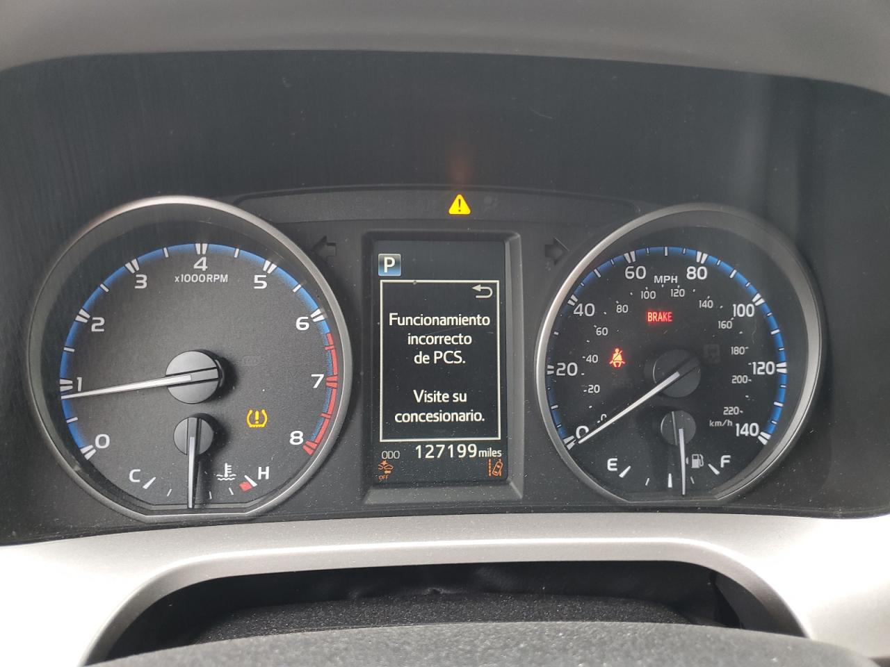 2017 Toyota Rav4 Le VIN: JTMZFREV0HJ103651 Lot: 81833515