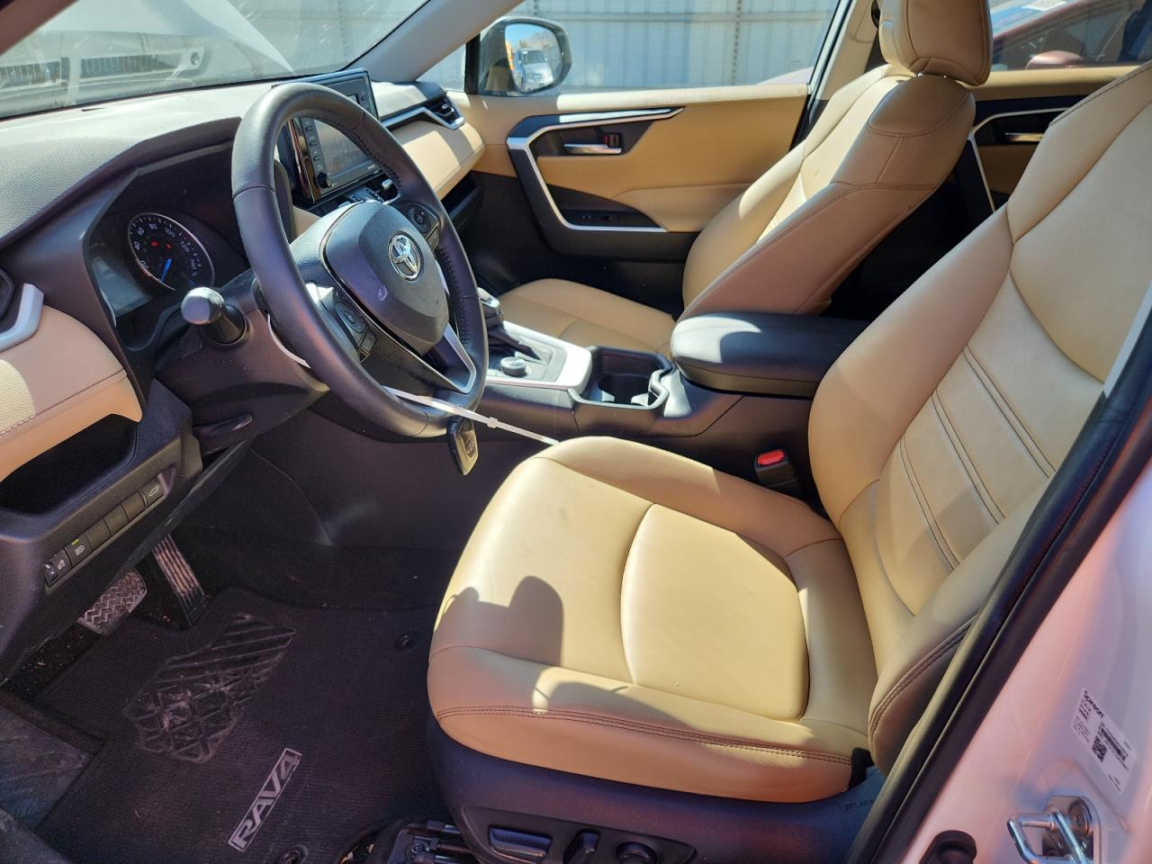 2021 Toyota Rav4 Xle Premium VIN: 2T3B6RFV3MW021831 Lot: 82085705