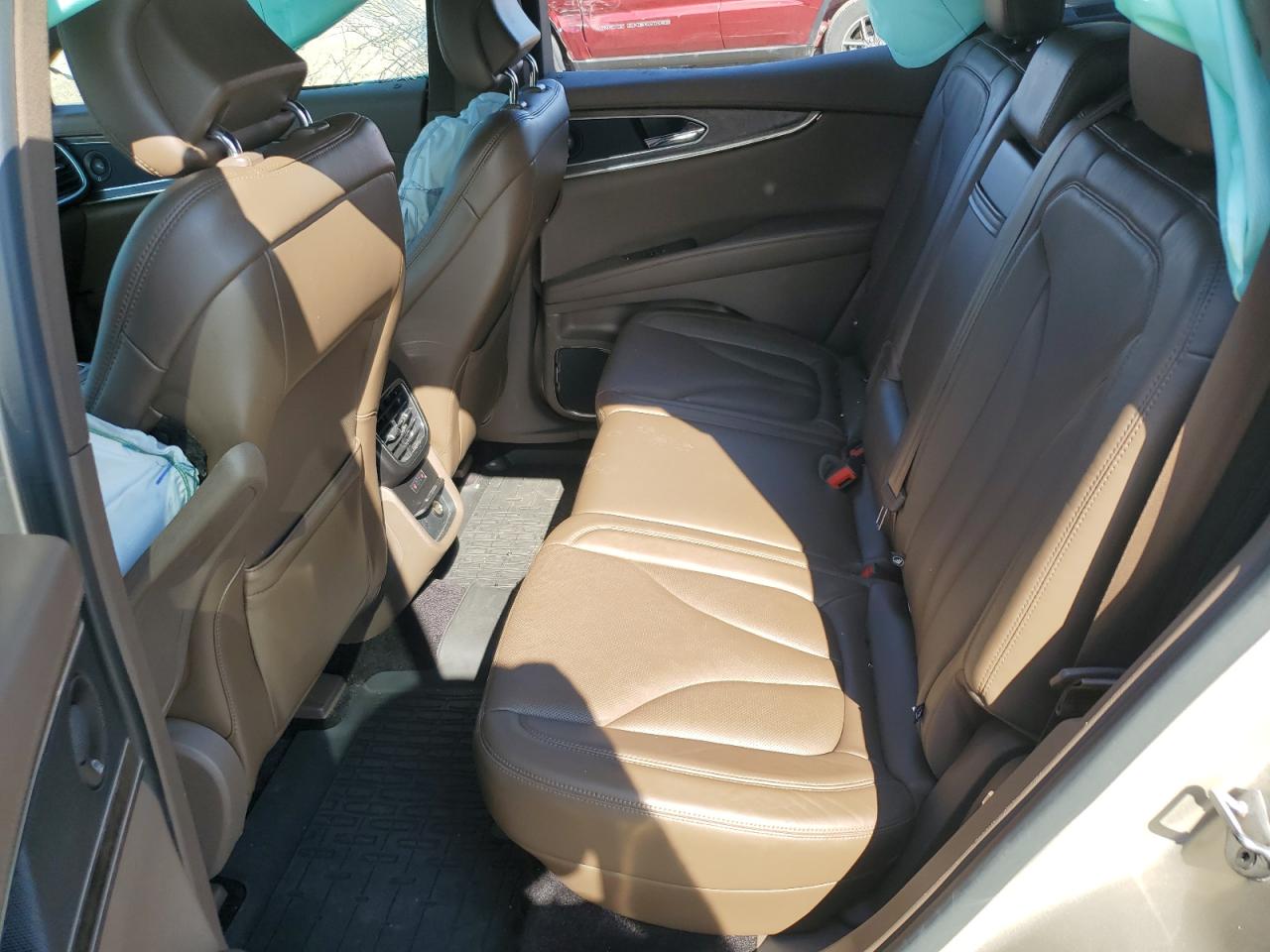 2017 Lincoln Mkx Reserve VIN: 2LMPJ6LP8HBL28686 Lot: 71370475