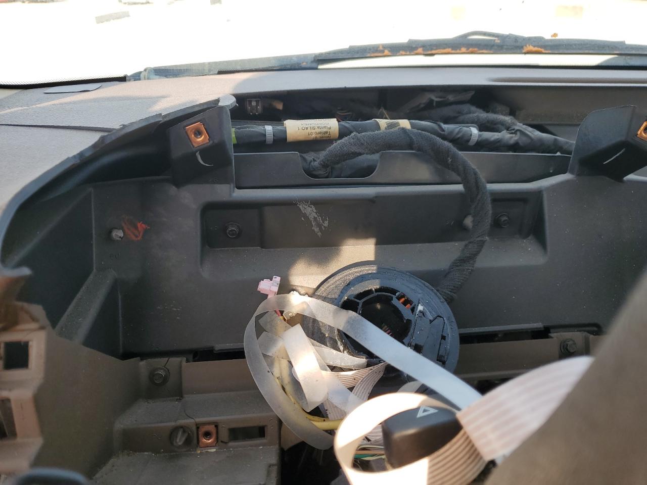 2011 Chevrolet Avalanche Lt VIN: 3GNTKFE30BG108816 Lot: 71728935