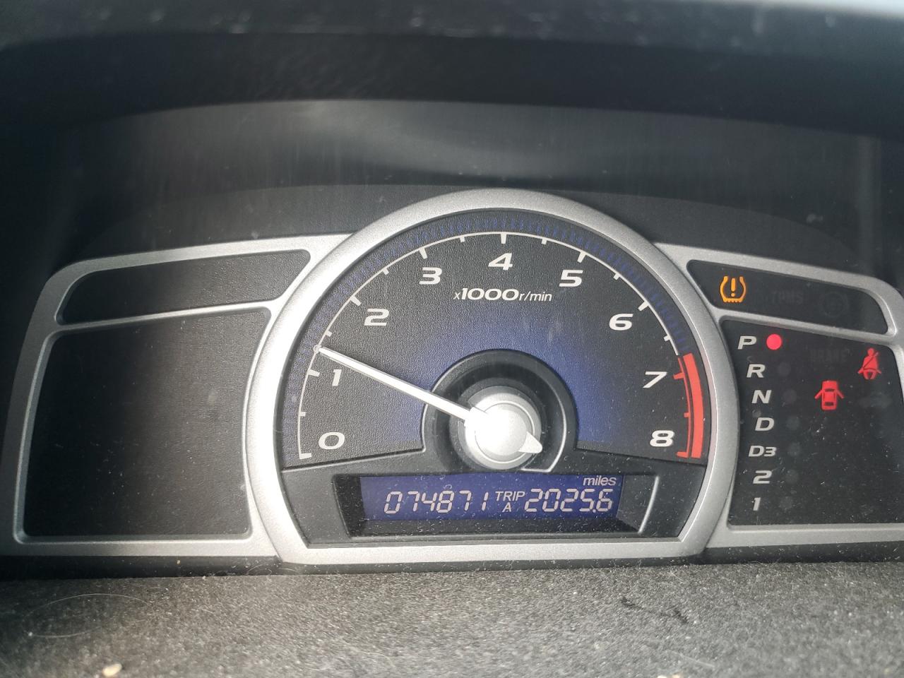 2008 Honda Civic Lx VIN: 2HGFG126X8H564583 Lot: 82085195