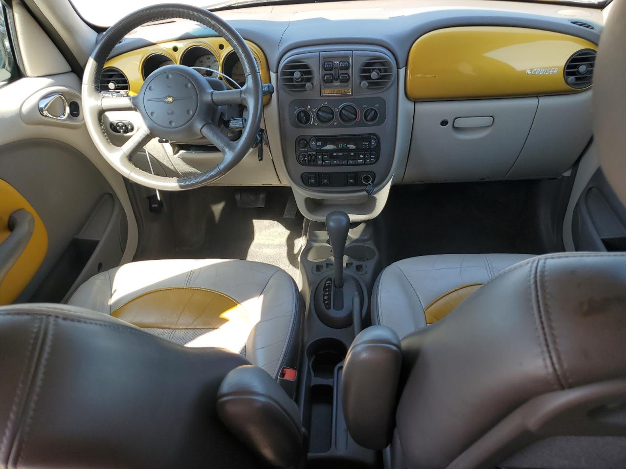 2002 Chrysler Pt Cruiser Limited VIN: 3C8FY68B22T349323 Lot: 83856285