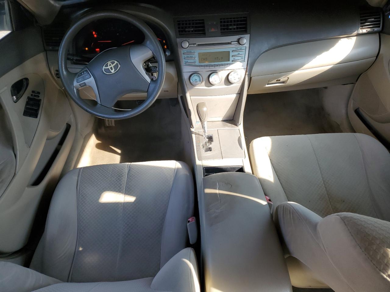 2008 Toyota Camry Ce VIN: 4T1BE46K08U747348 Lot: 71492645