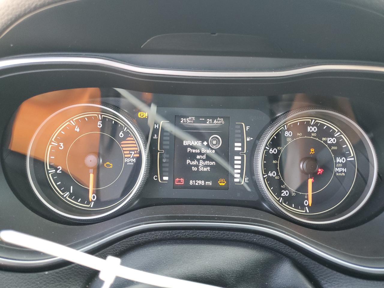 2019 Jeep Cherokee Latitude Plus VIN: 1C4PJLLB9KD154907 Lot: 81282945