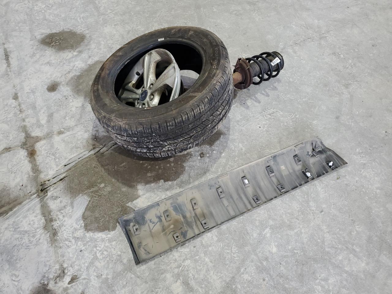 2016 Ford Escape Se VIN: 1FMCU9GX5GUA27699 Lot: 81258955