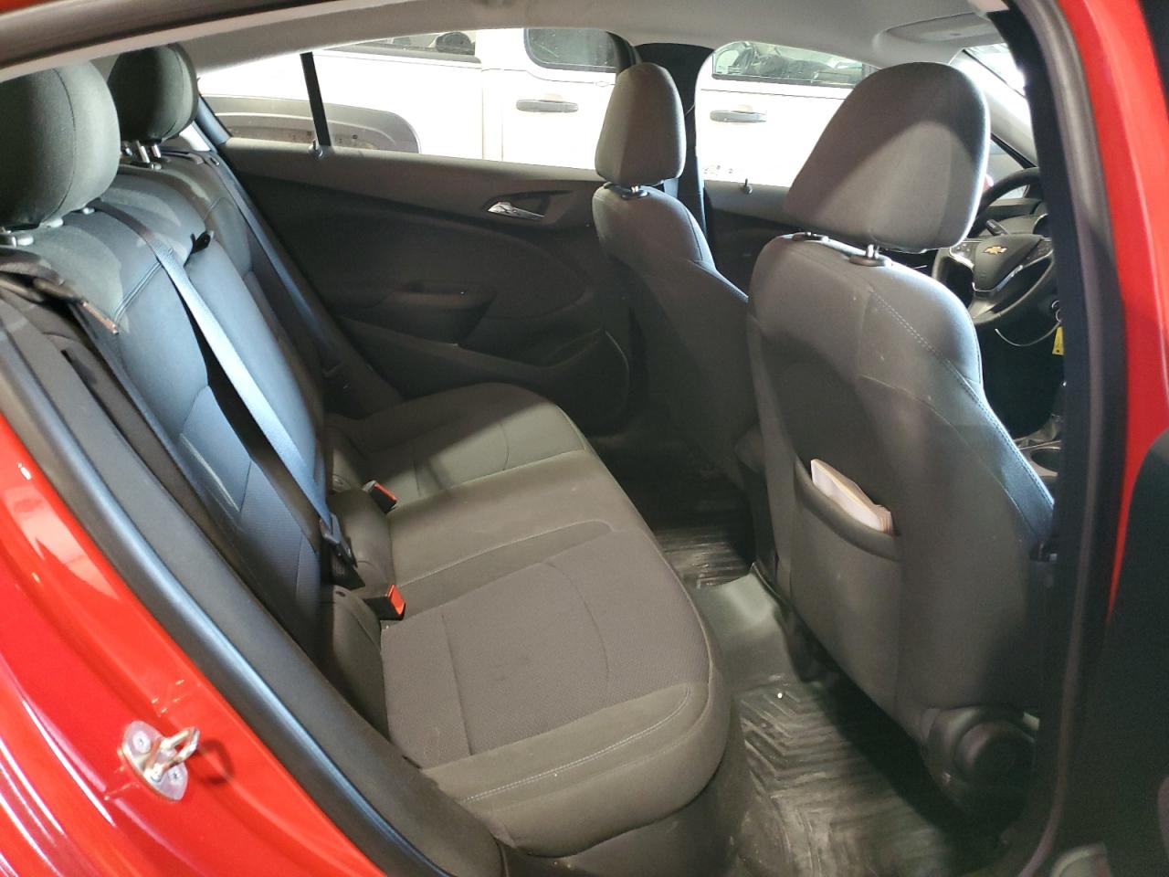 2018 Chevrolet Cruze Lt VIN: 3G1BE6SM6JS653092 Lot: 84021715