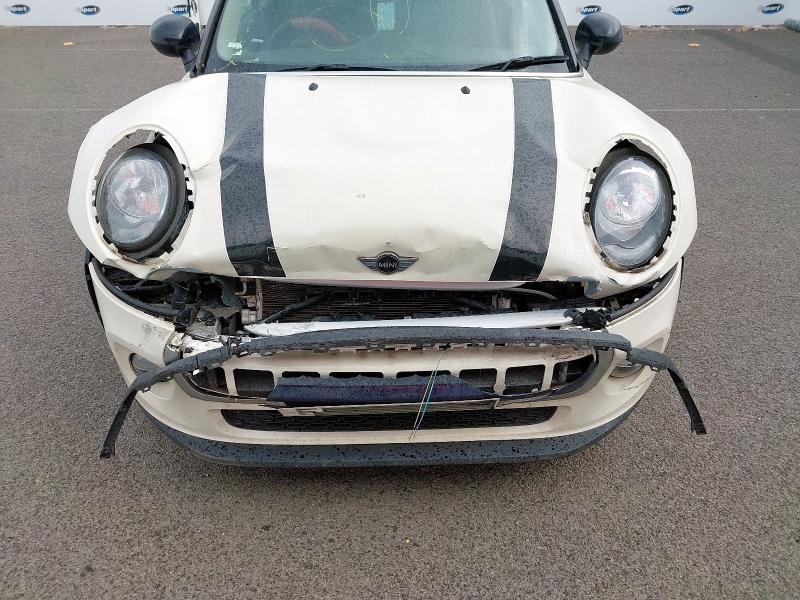 2015 MINI COOPER 