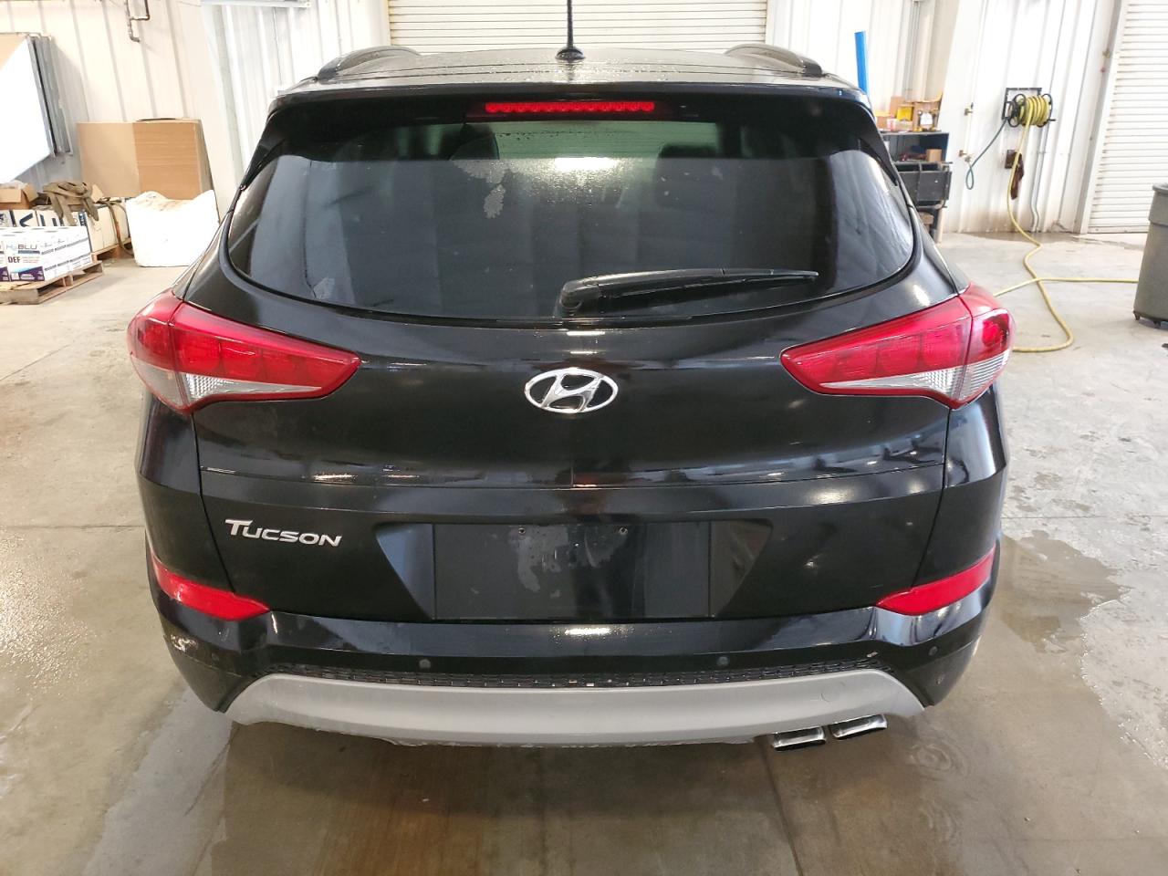 2017 Hyundai Tucson Limited VIN: KM8J33A24HU553893 Lot: 81850935