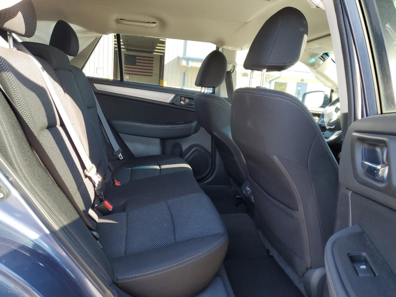 2018 Subaru Outback 2.5I Premium VIN: 4S4BSAFC0J3371889 Lot: 84180875