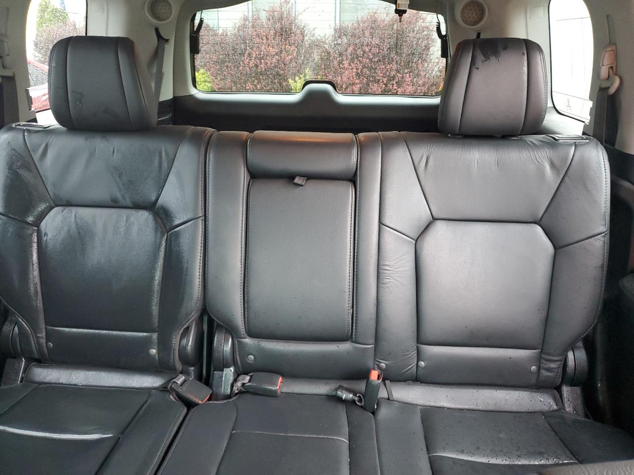 2015 Honda Pilot Touring VIN: 5FNYF3H94FB018551 Lot: 82041355