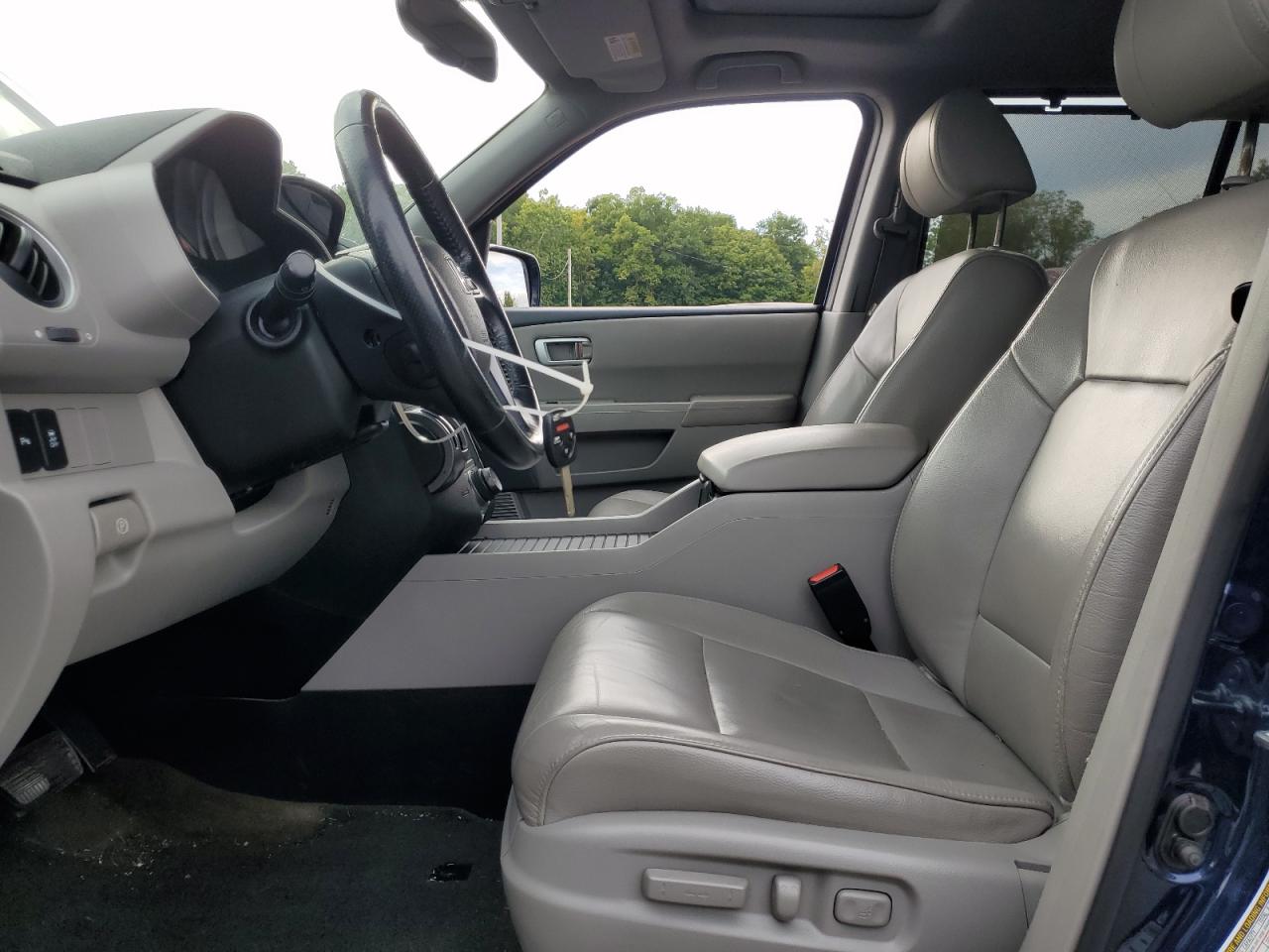 2015 Honda Pilot Touring VIN: 5FNYF4H92FB047357 Lot: 80491915