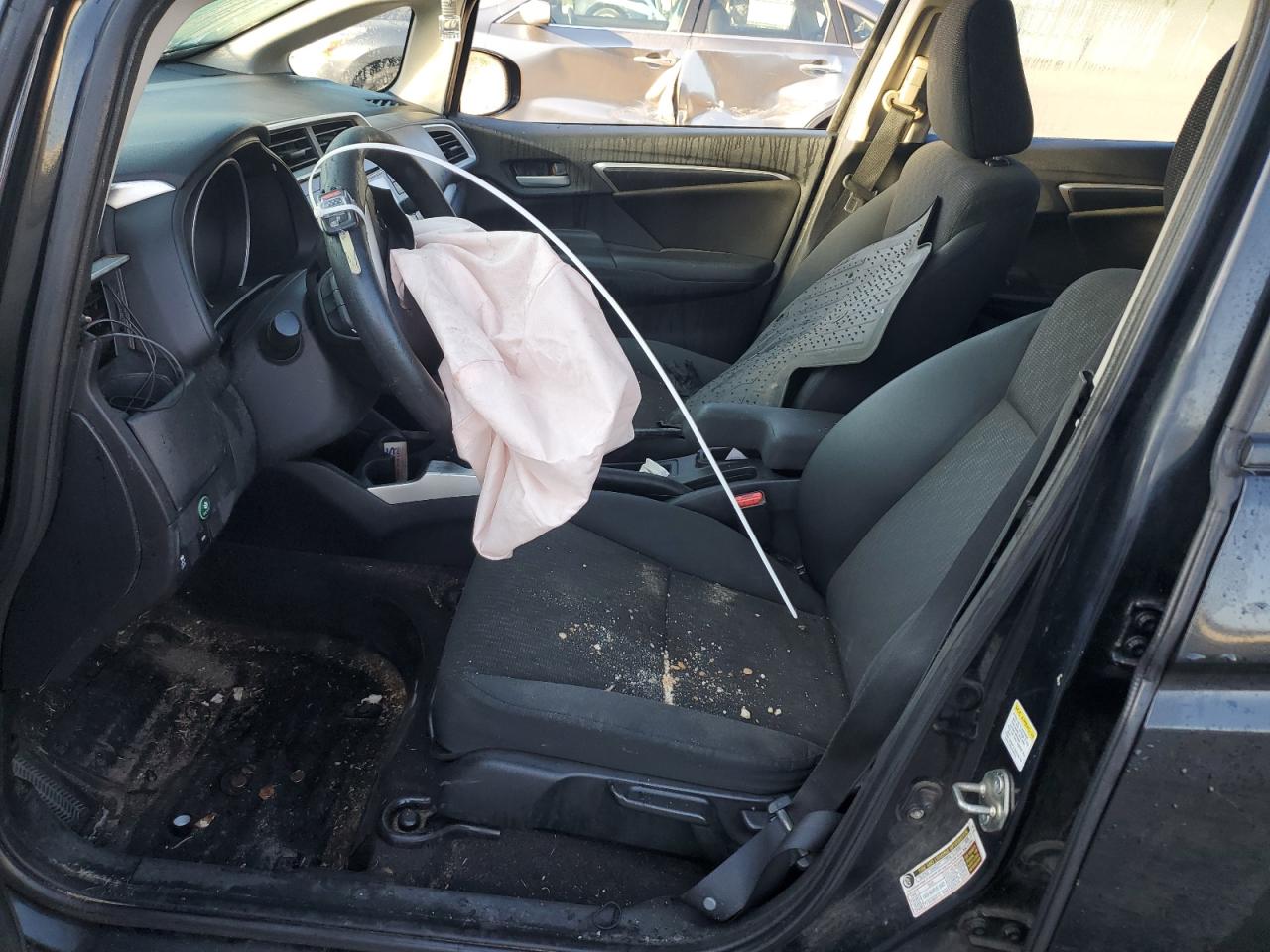 2015 Honda Fit Lx VIN: 3HGGK5H52FM734846 Lot: 71968015