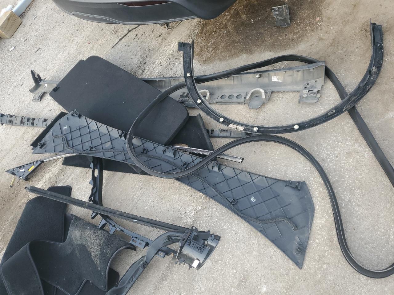 2022 Tesla Model X VIN: 7SAXCBE65NF341954 Lot: 80853145