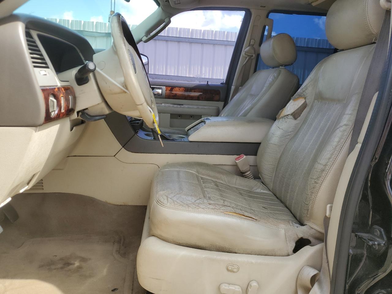 2004 Lincoln Navigator VIN: 5LMFU28R14LJ16463 Lot: 80391915