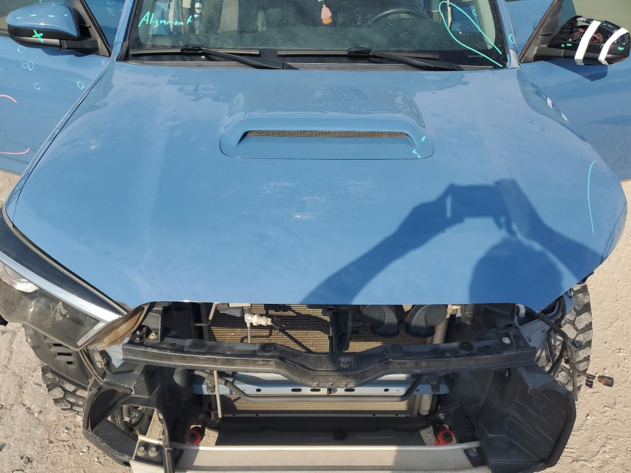 2018 Toyota 4Runner Sr5/Sr5 Premium VIN: JTEBU5JRXJ5603495 Lot: 80668085