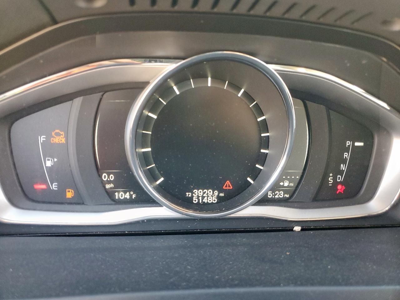 2017 Volvo S60 VIN: YV126MFL2H2424113 Lot: 84230045