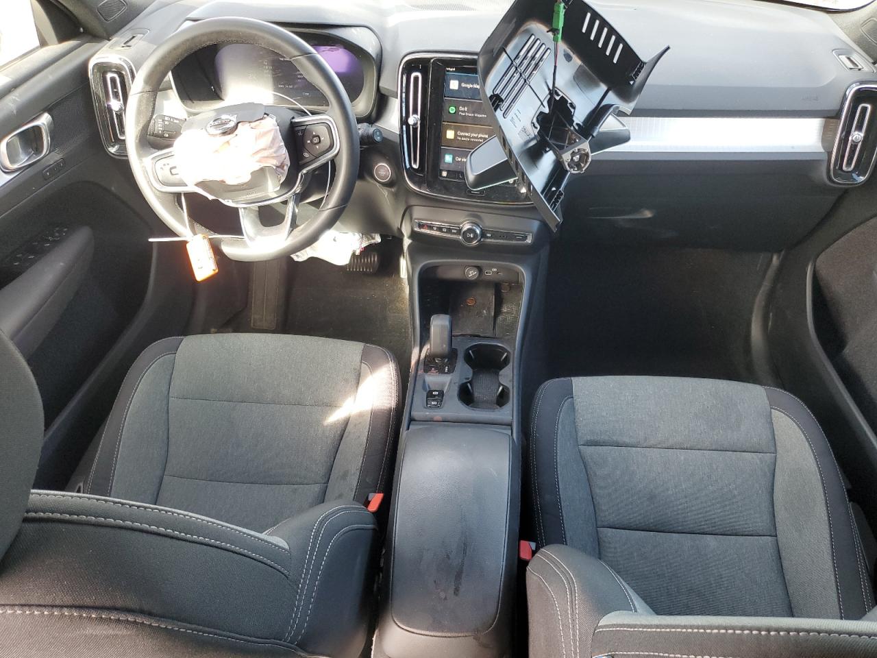 2024 Volvo Xc40 Core VIN: YV4L12UK1R2206170 Lot: 81680545
