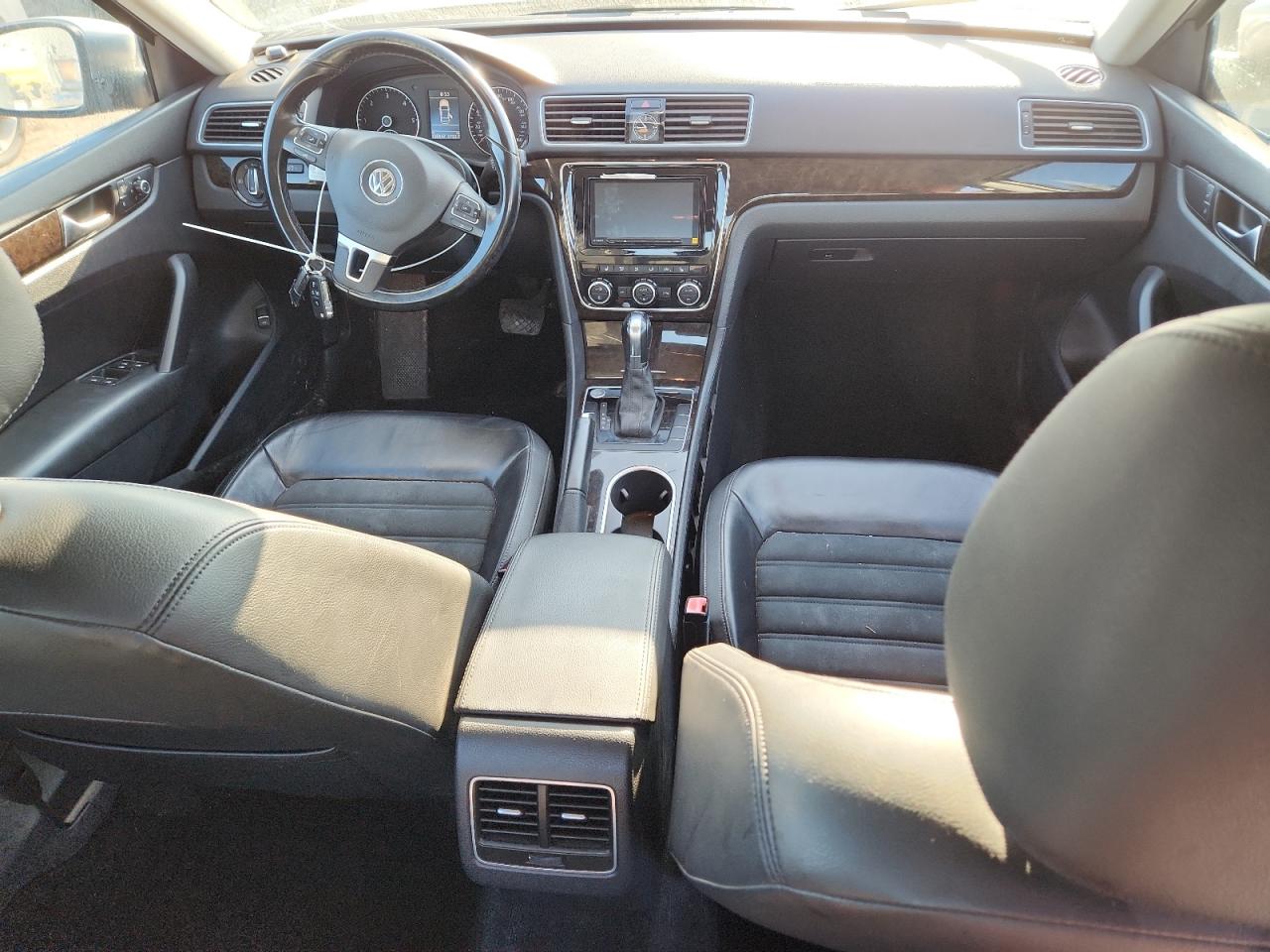 2014 Volkswagen Passat Sel VIN: 1VWCN7A37EC051451 Lot: 81253845