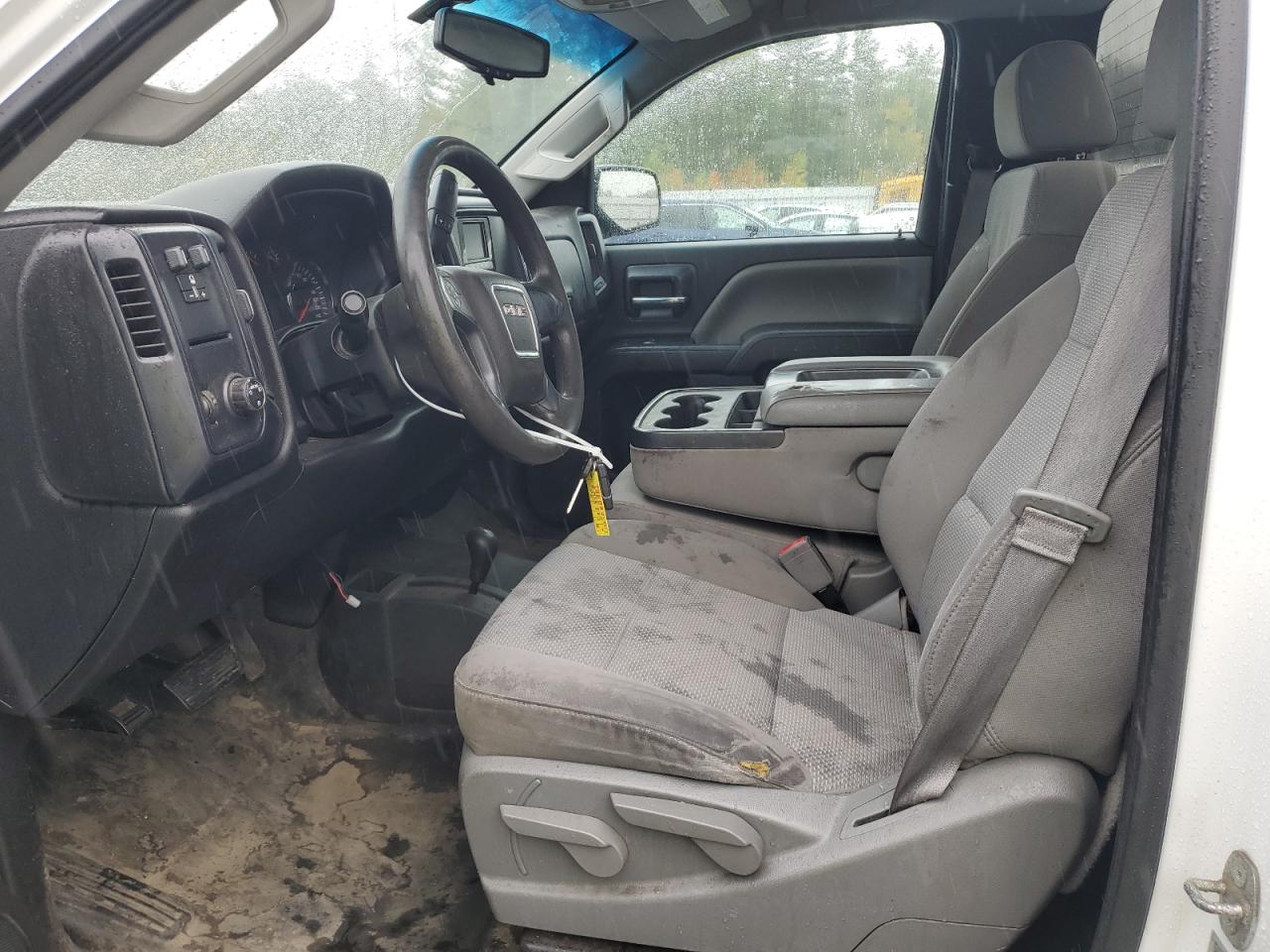 2015 GMC Sierra K2500 Heavy Duty VIN: 1GT02XEG3FZ521534 Lot: 81374905