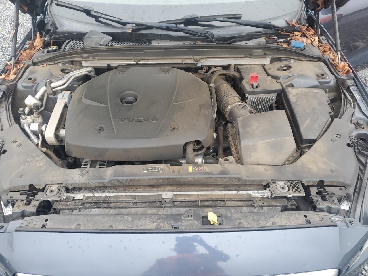 2019 Volvo S60 T6 Momentum VIN: 7JRA22TK0KG015746 Lot: 81869325