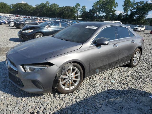 MERCEDES-BENZ A 220 2021
