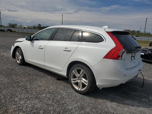 2015 VOLVO V60 PREMIER  