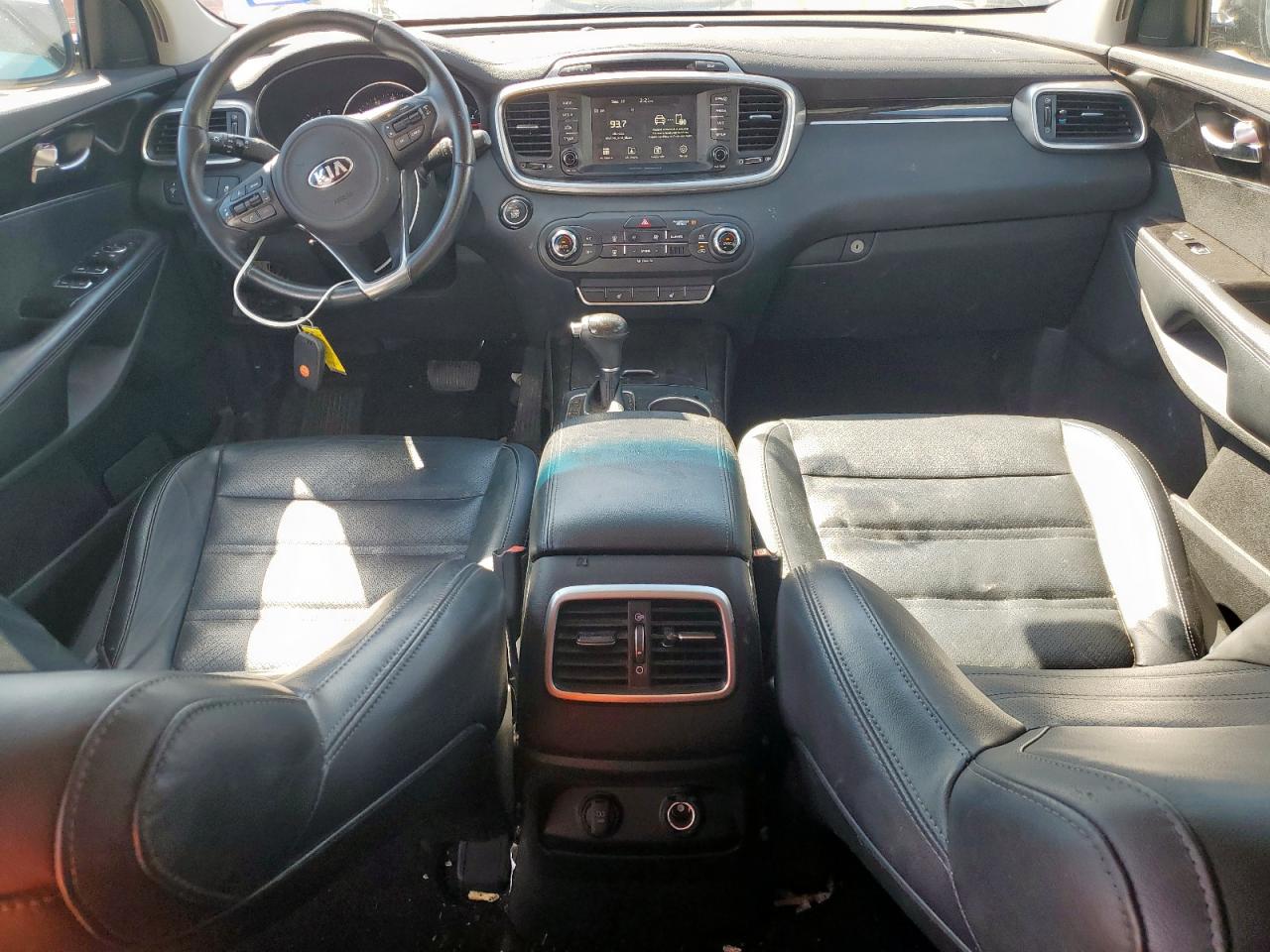 2017 Kia Sorento Ex VIN: 5XYPH4A50HG235092 Lot: 81655925