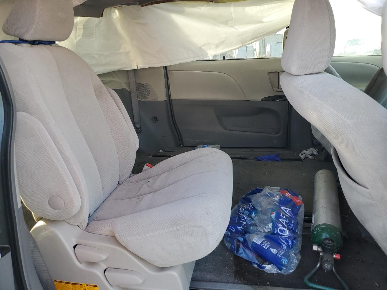 2011 Toyota Sienna Le VIN: 5TDKK3DC9BS055670 Lot: 81767985