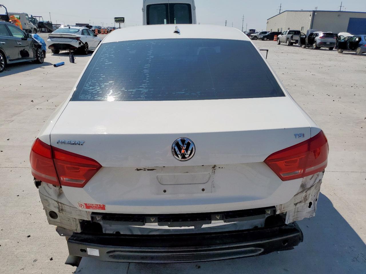 2015 Volkswagen Passat S VIN: 1VWAT7A39FC005389 Lot: 72046895