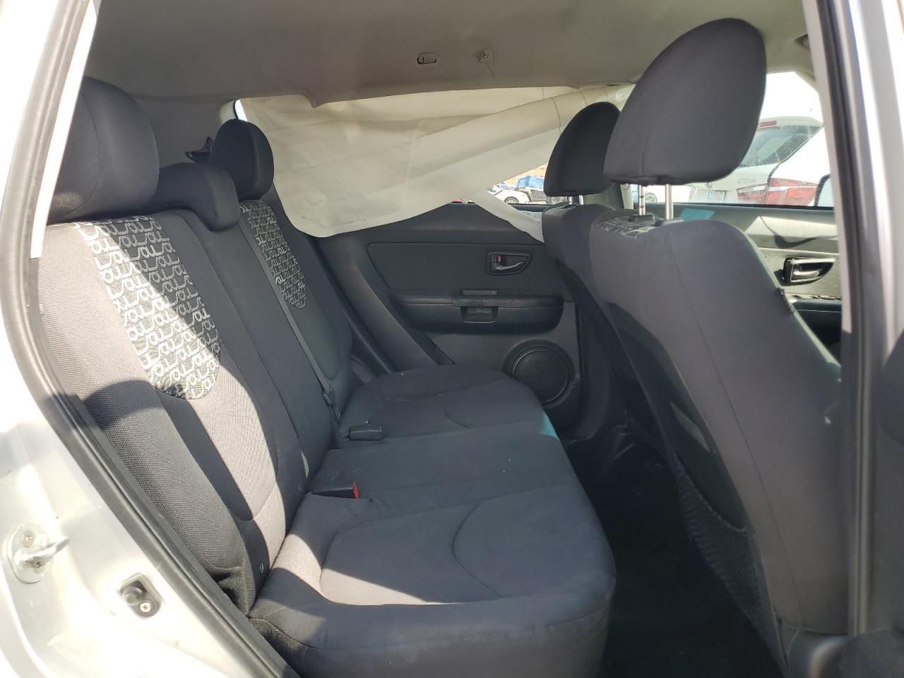 2011 Kia Soul + VIN: KNDJT2A26B7295025 Lot: 71216545