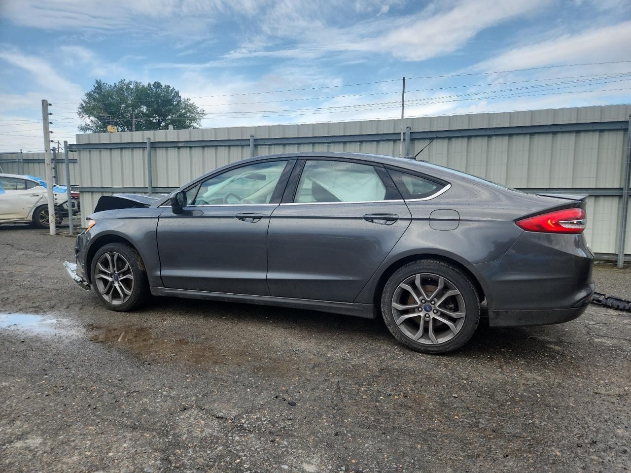 2017 Ford Fusion Se silver null gasoline 3FA6P0H72HR326004 photo #3