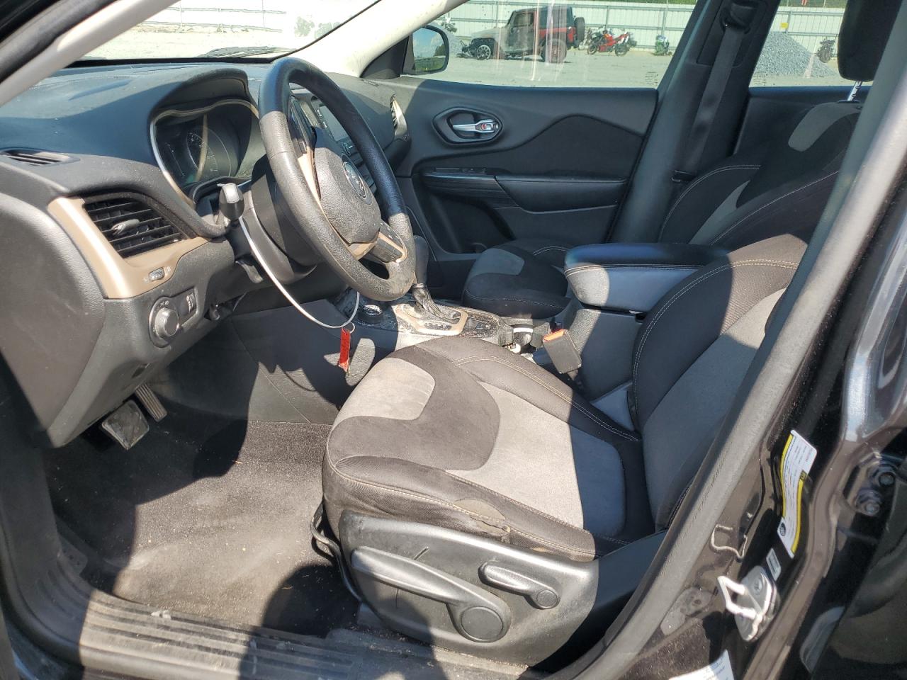 2014 Jeep Cherokee Sport VIN: 1C4PJMAB4EW210754 Lot: 71588355