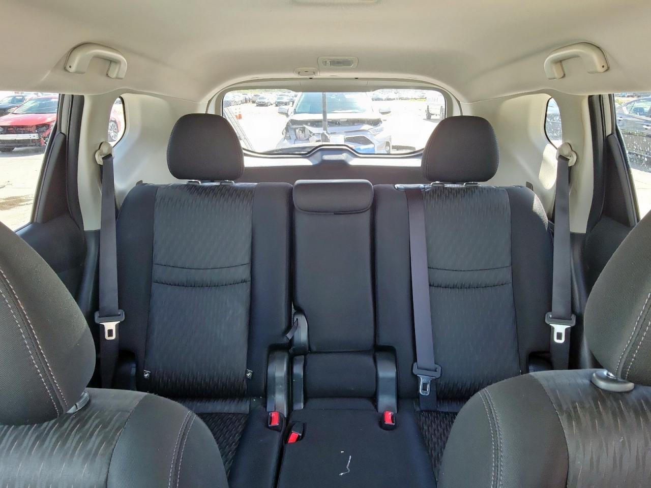 2017 Nissan Rogue S VIN: JN8AT2MT3HW153108 Lot: 81679635