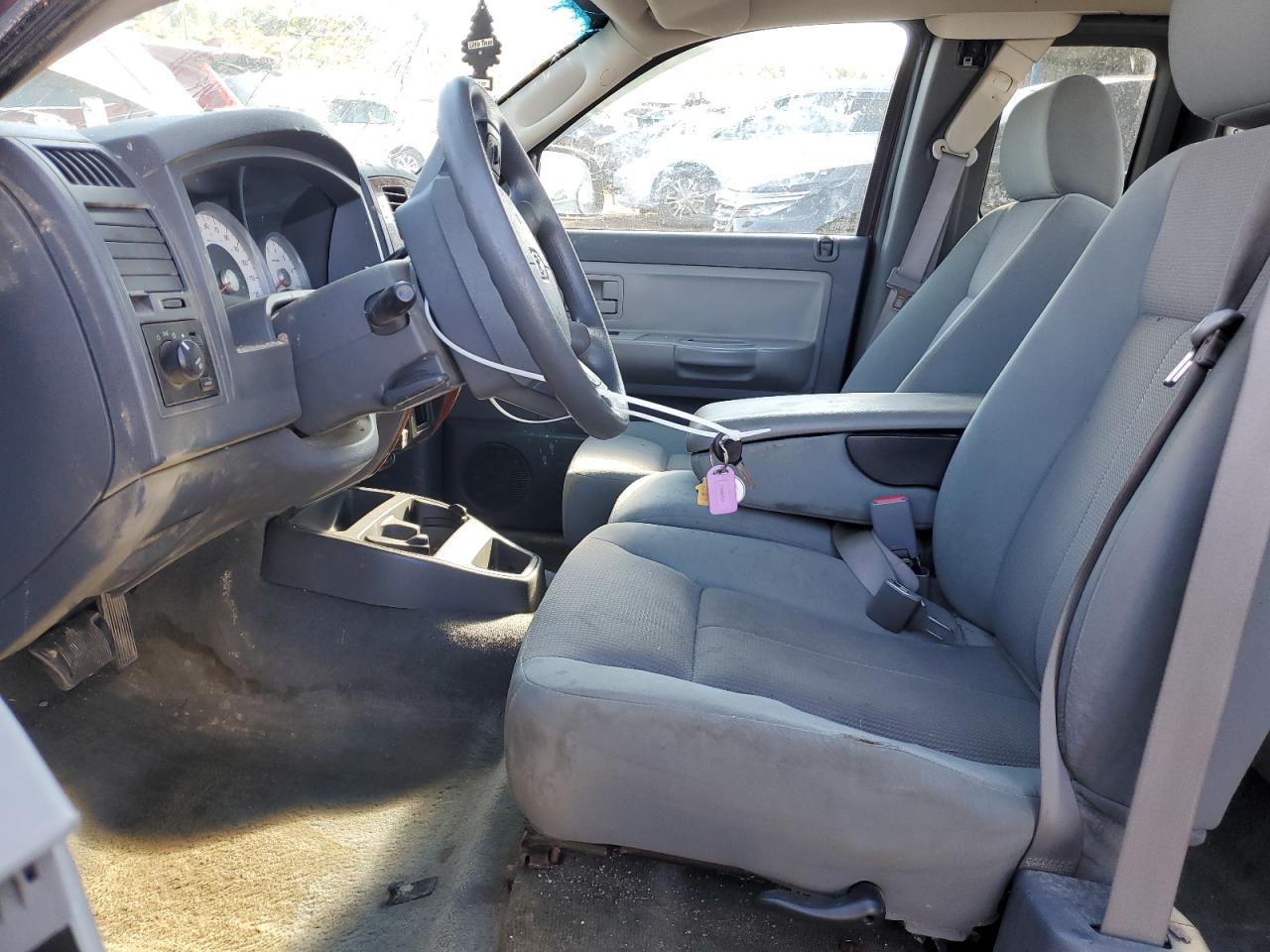 2005 Dodge Dakota Slt VIN: 1D7HE42K55S208497 Lot: 81769975