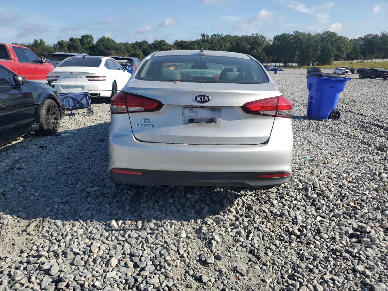 2018 Kia Forte Lx VIN: 3KPFL4A77JE268556 Lot: 84167195