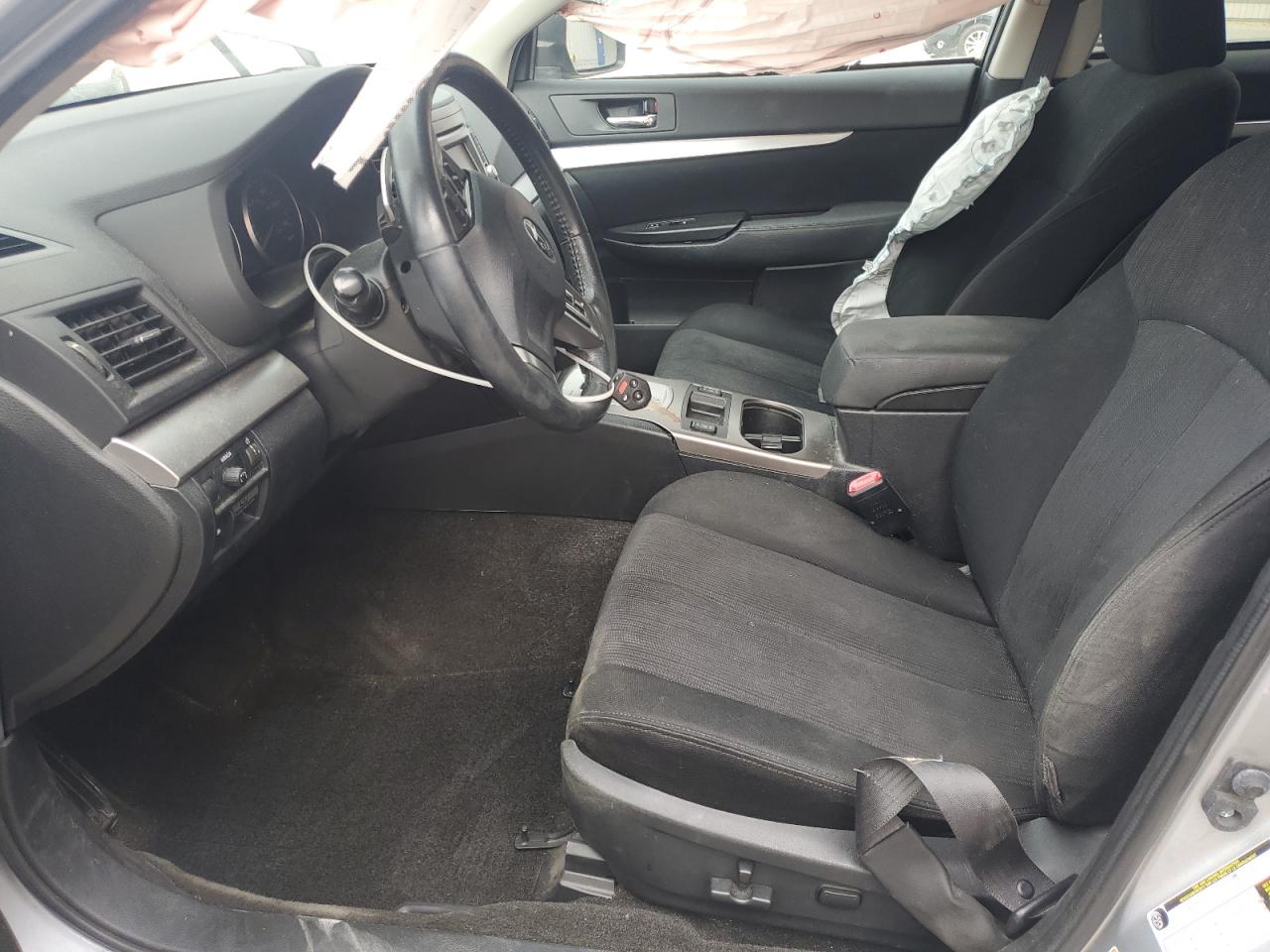 2014 Subaru Outback 2.5I Premium VIN: 4S4BRCCC6E3327140 Lot: 81416225