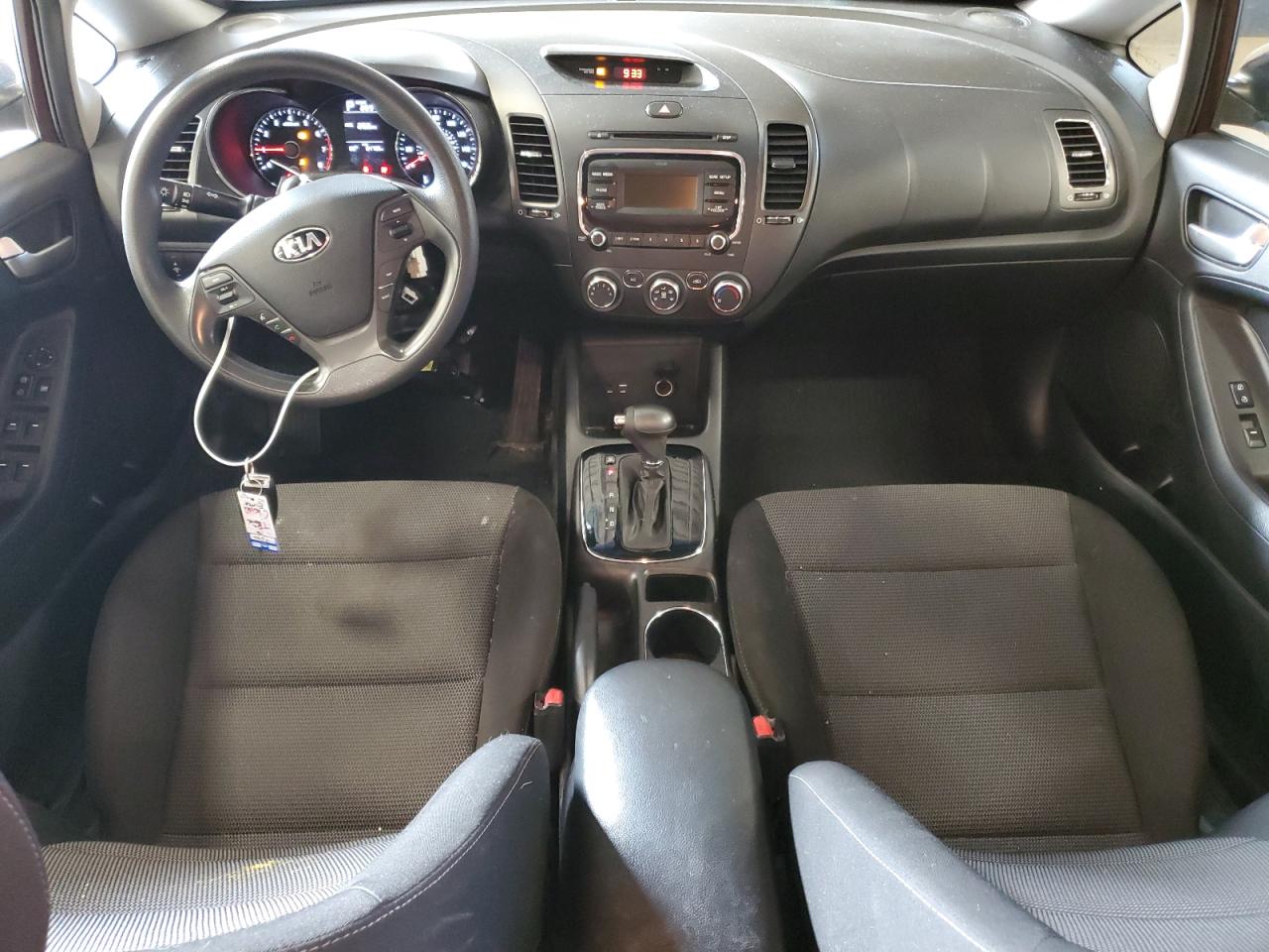 2017 Kia Forte Lx VIN: 3KPFK4A77HE064269 Lot: 71049045