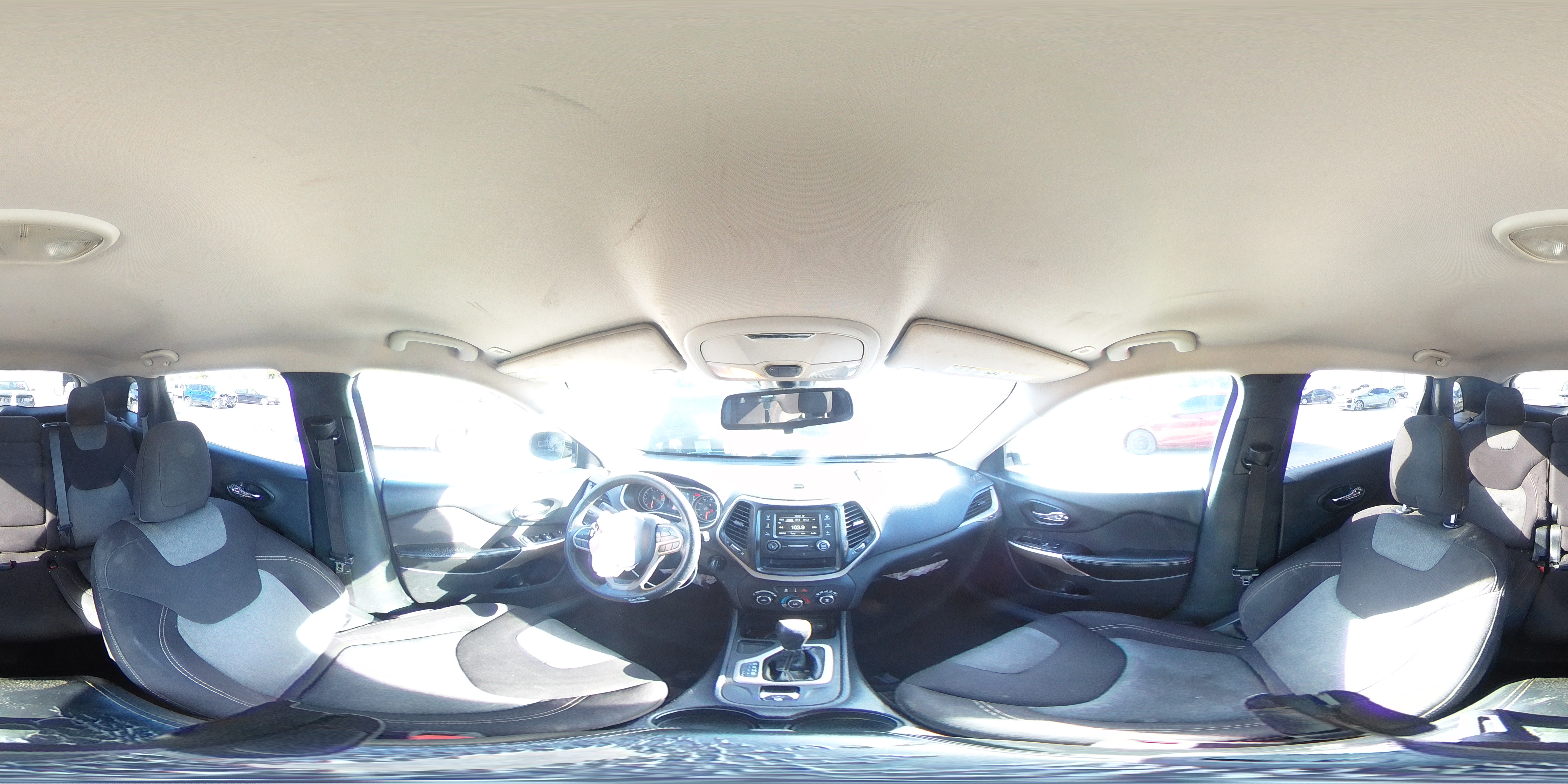 2018 Jeep Cherokee Latitude VIN: 1C4PJLCB3JD537742 Lot: 71977695