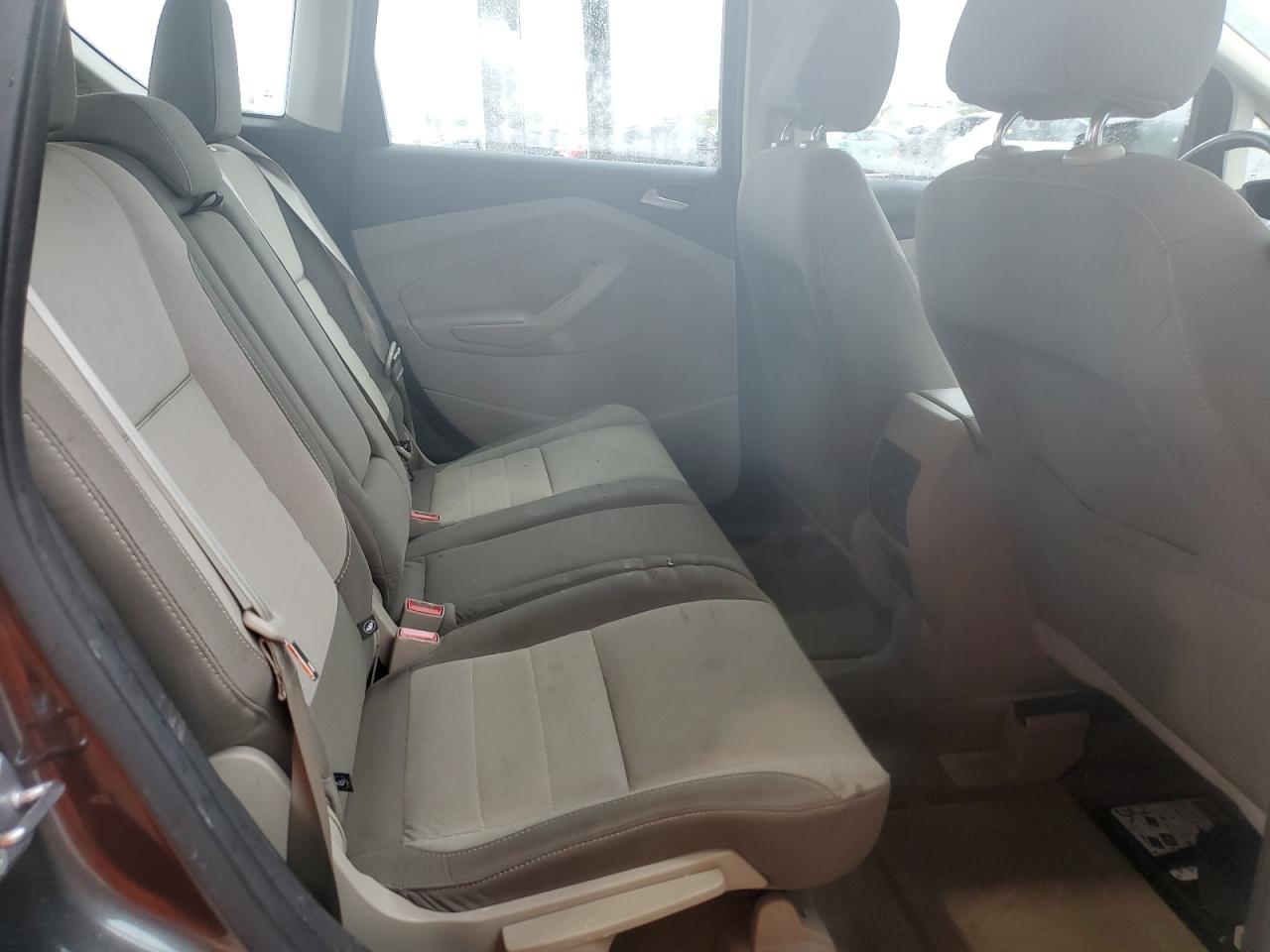 2015 Ford C-Max Se VIN: 1FADP5AU7FL106910 Lot: 71247655