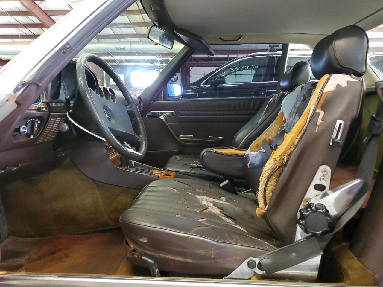 1985 Mercedes-Benz 380 Sl VIN: WDBBA45C8FA035077 Lot: 84003385