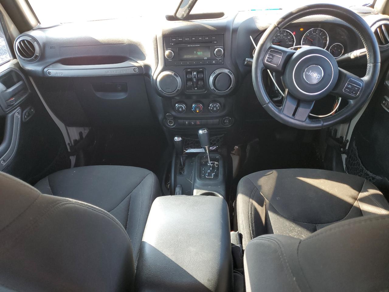 2016 Jeep Wrangler Unlimited Sport VIN: 1C4BJWKG9GL293666 Lot: 81081065