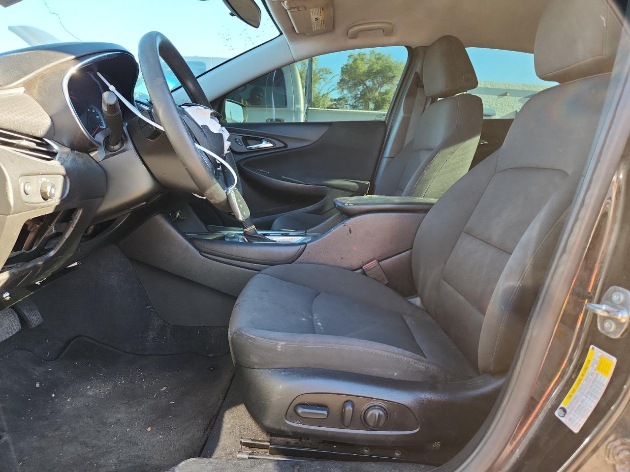 2018 Chevrolet Malibu Lt VIN: 1G1ZD5ST0JF268019 Lot: 84282495