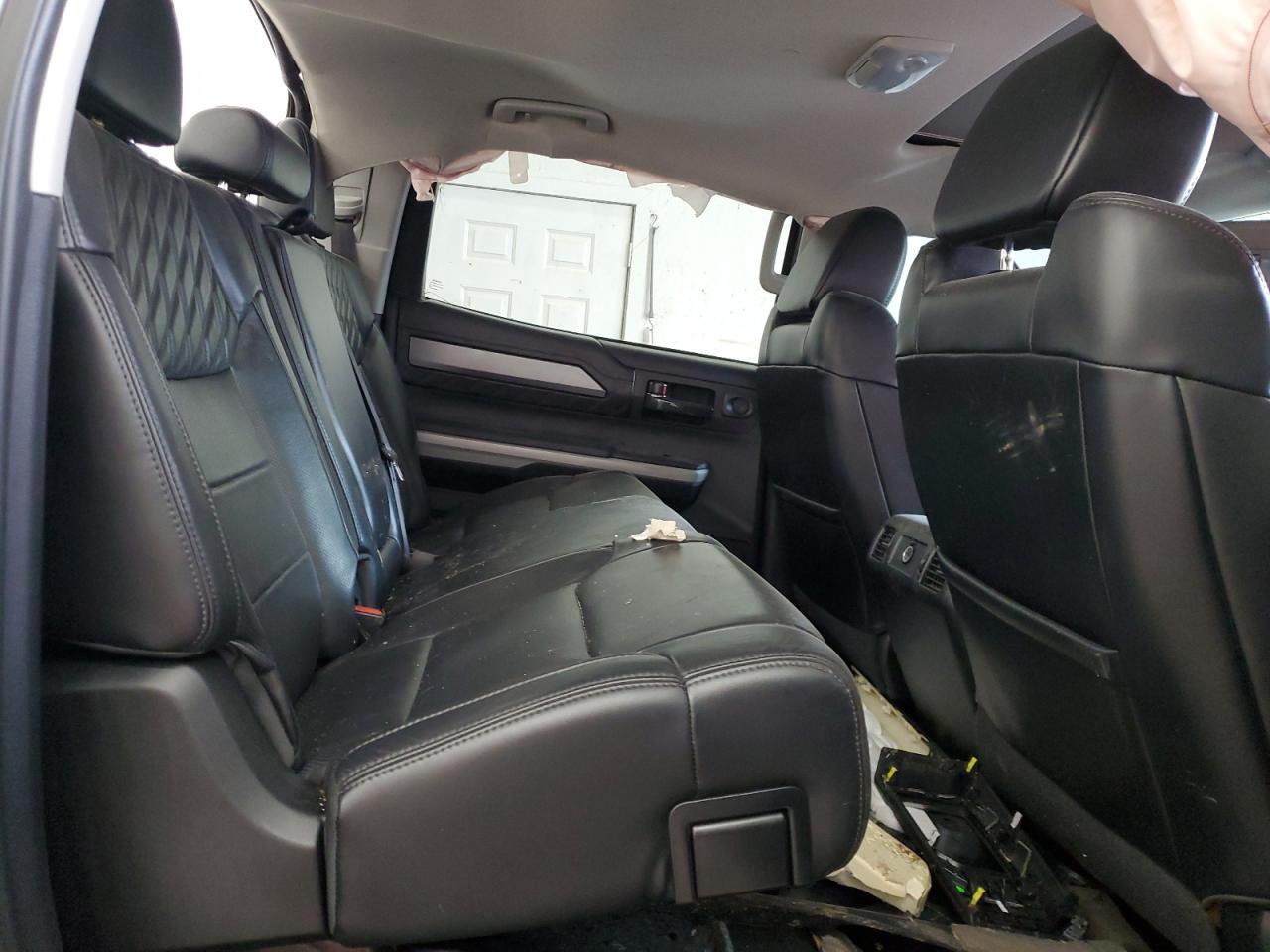 2019 Toyota Tundra Crewmax 1794 VIN: 5TFAY5F15KX810907 Lot: 70930215