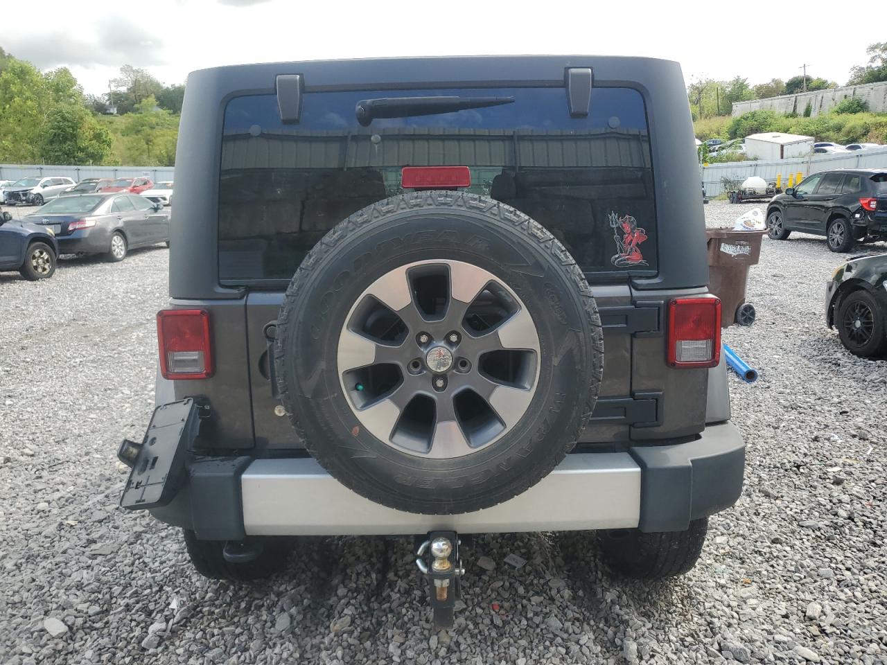 2014 Jeep Wrangler Unlimited Sahara VIN: 1C4BJWEG0EL258765 Lot: 84206115