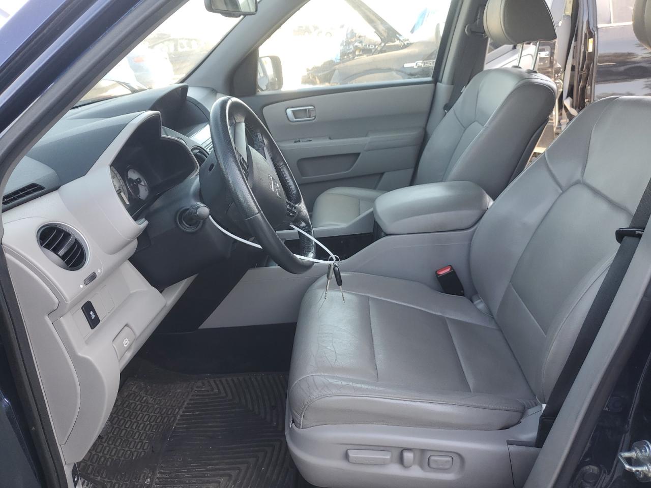 2015 Honda Pilot Exl VIN: 5FNYF4H54FB059670 Lot: 81897065