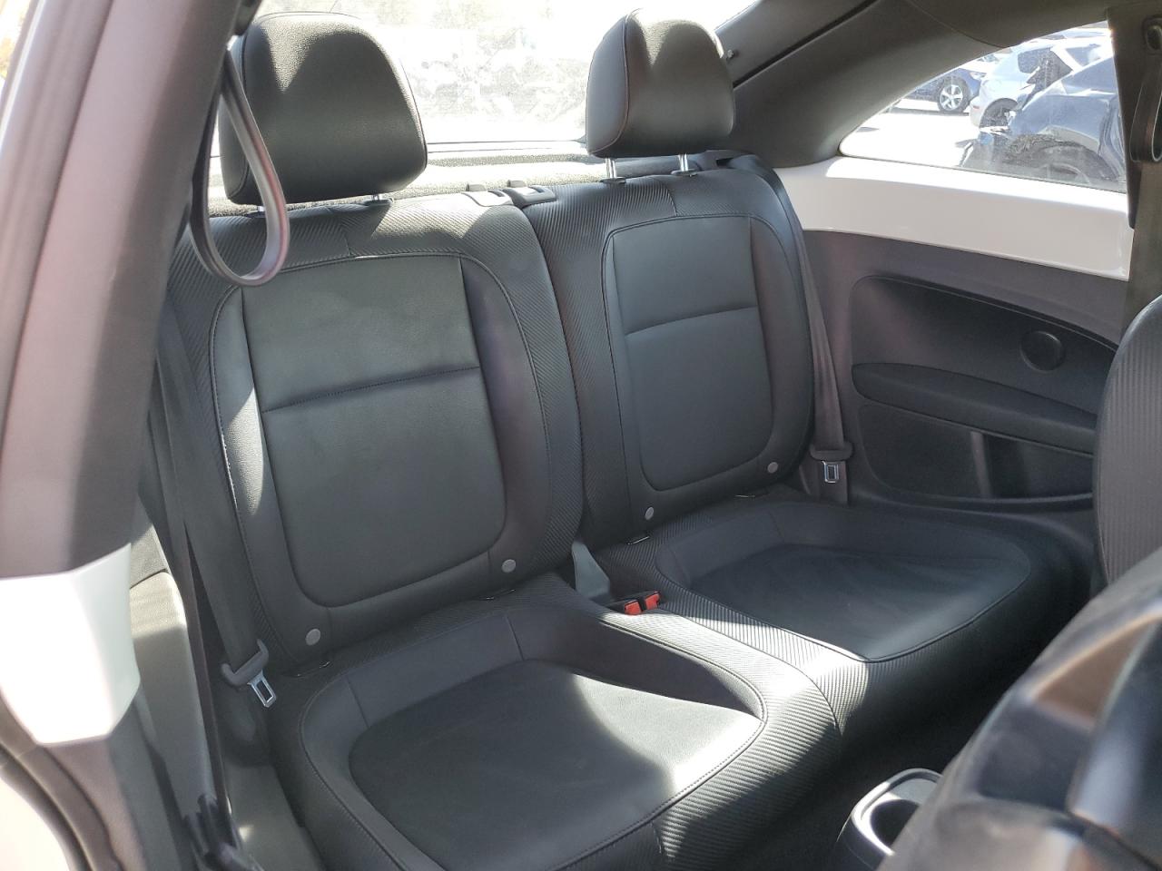 2016 Volkswagen Beetle Se VIN: 3VWJ17AT8GM633689 Lot: 71489065